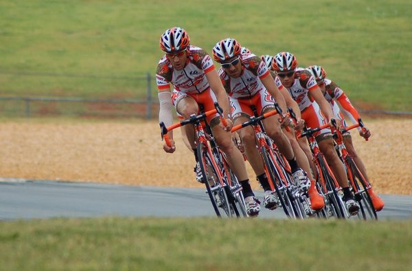 How Can Athletes Manage Travel Fatigue for International Competitions?